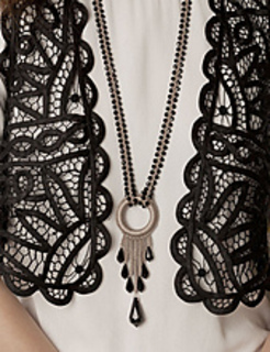 Vkcro12-jewelry-03rav_small2