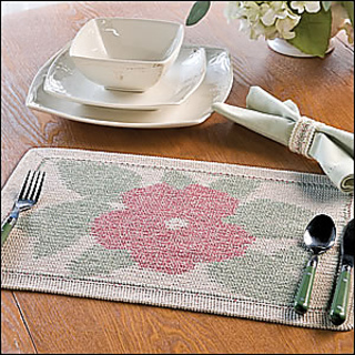 Hibiscus_place_mat_300_small2
