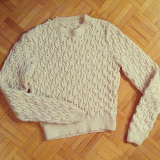 Knitted_jumper_small2