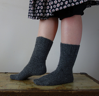 Classic_socks_side_small2