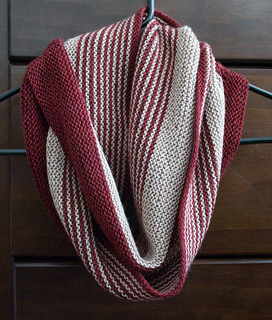 Rayas_cowl_small2