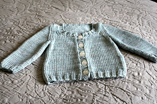 Basic_baby_cardigan_2_small2