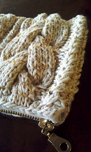 Sequined_cable_clutch_6_medium