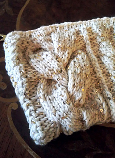 Cabled_clutch_4_small2