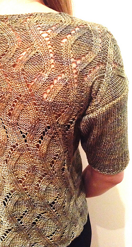 Groovy_tee_photo_4_for_ravelry_medium