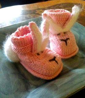 Pink_bunny_booties_small2