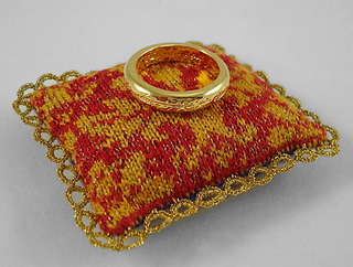 Roppillow_small2