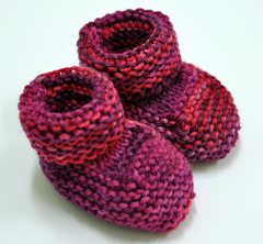 Amaranth_booties_small