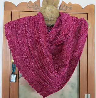 G_day-hug-finished3_small2