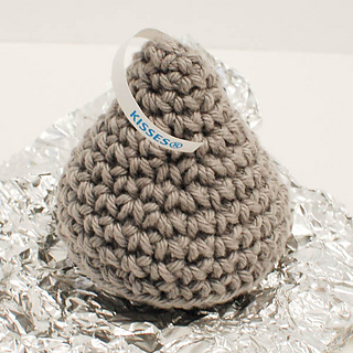 Hershey_kiss__2_of_2__small2