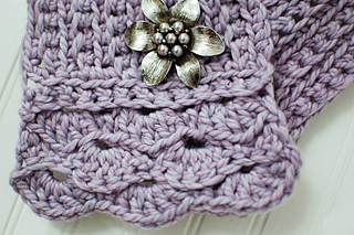 Crochet_scarflette_pattern__1_of_5__small2