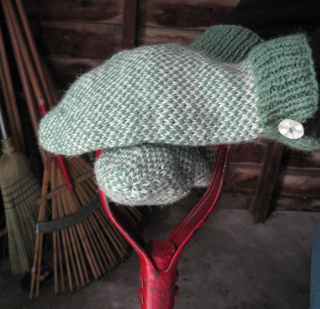 Mittens_in_use_1_small2