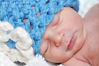 Sarah_backstrom_blue_crochet_chunky_hat_with_flower_small2