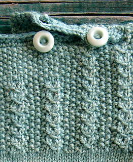 Fiddlehead-sweater-detail-4_small2