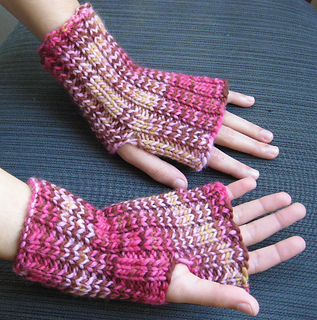 Malabrigo_mitts_small2