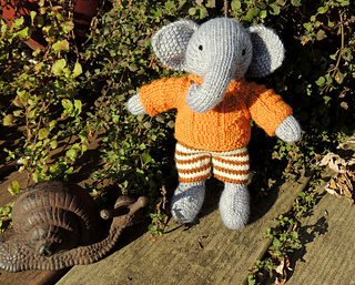 Elephant_small2