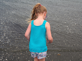 Pb080103_small2