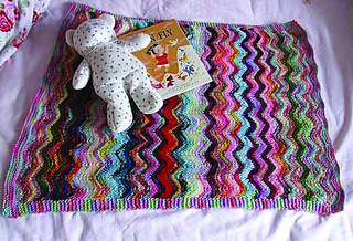 Zigandzagpramblanketbookazine-2_small2