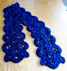 Scallopedscarf_small
