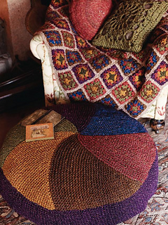 Garter_stitch_pouf_small2