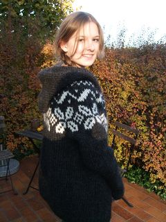 Sophies_islanderjacke_wip_2_small2