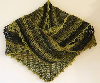 Lindascharf_shawl_jessseasy_small2