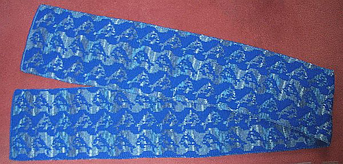 Dolphin_scarf10_medium