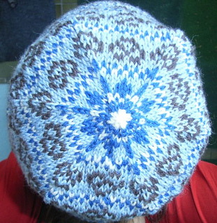 Pretzel_beanie2_small2