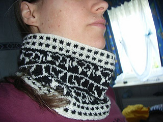 Muuh_cowl1_small2