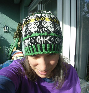 Halloween_kitty_adult_beanie7_small2