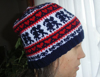 First_love_first_kiss_beanie3_small2