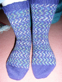 Zigzag_socks4_small2