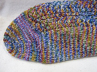Dark_rainbow_sock_toe2_small2