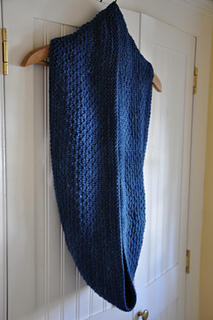 Atlantic_cowl_in_indigo1_small2