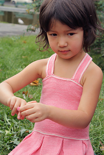 Elizabeth_shooting_601-cropped_small2