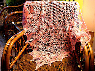 Betta_shawl_-_redigert_small2