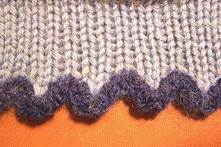 Wavy_edge_done_close_small2