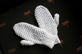 Honey_mittens_001_small2