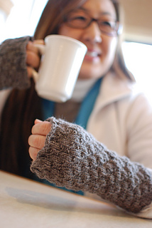 Bowery_mitts_1_small2
