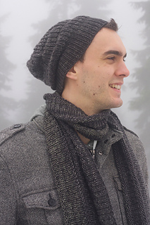 Gwn-talldarkhandsome-02_small2