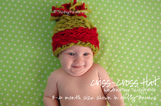 Trickyknitscrisscrosshollyberriesglamc_small2
