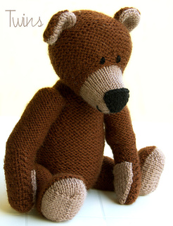 Old_fashioned_bear_small2