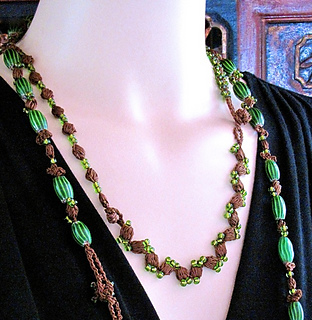 Sweet_almonds_bracelets_linked_small2