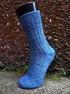 Sockpebbleweb_small2