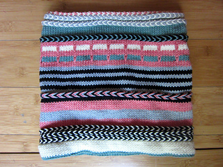 Stripes_cowl_flat_small2
