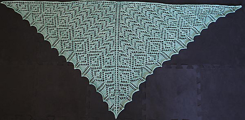 Chevronshawlette032110_medium