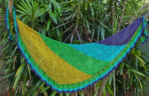 Lonely_yarns_shawl_kal_012__1000x645__medium