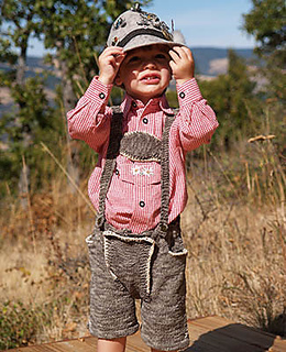 Emmitts_lederhosen1_small2