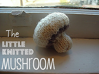 Knittedshroom_small2