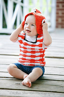 Hooded_tank_top_clown_fish_1_small2